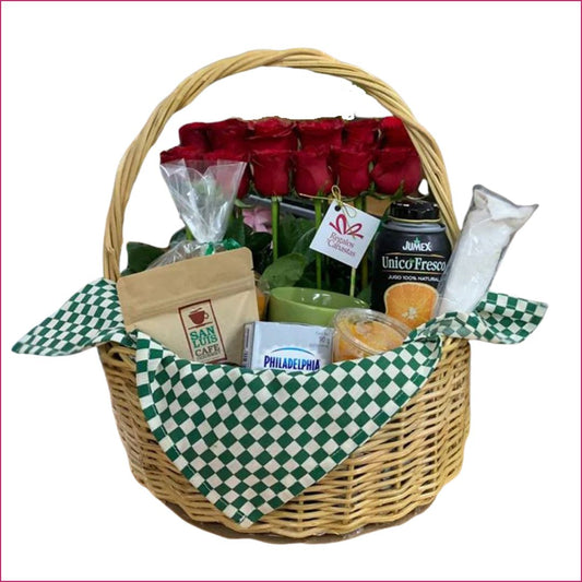 Desayuno Americano y Flores